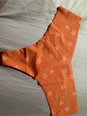 Victoria's Secret Dusty Rose with Starfish Seamless Thong